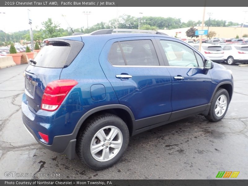 Pacific Blue Metallic / Jet Black 2019 Chevrolet Trax LT AWD