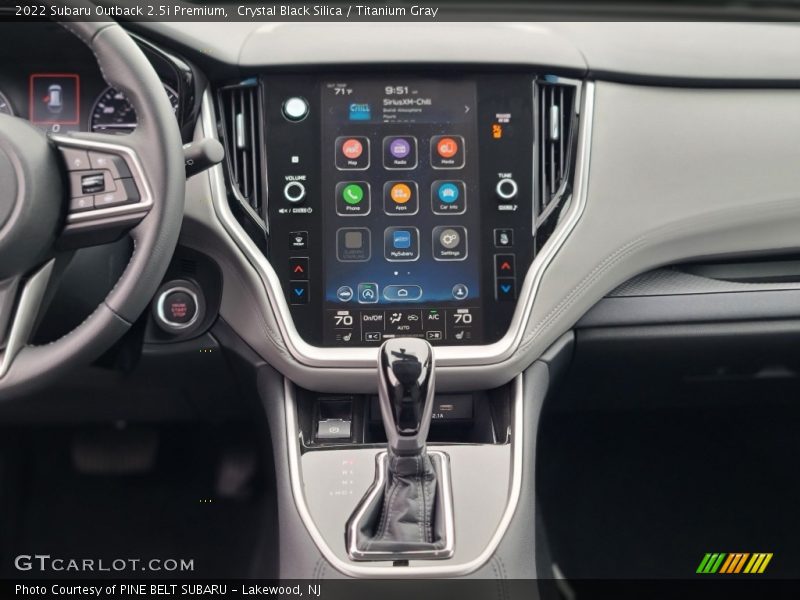 Crystal Black Silica / Titanium Gray 2022 Subaru Outback 2.5i Premium