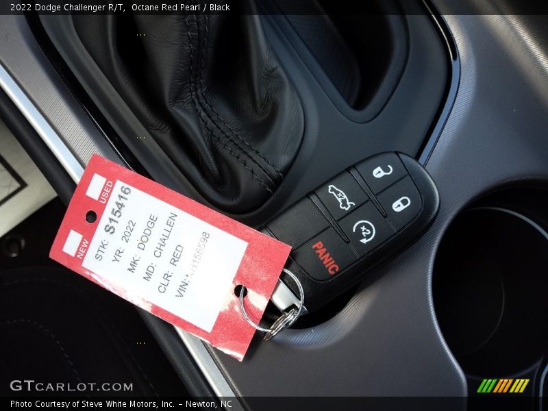 Octane Red Pearl / Black 2022 Dodge Challenger R/T