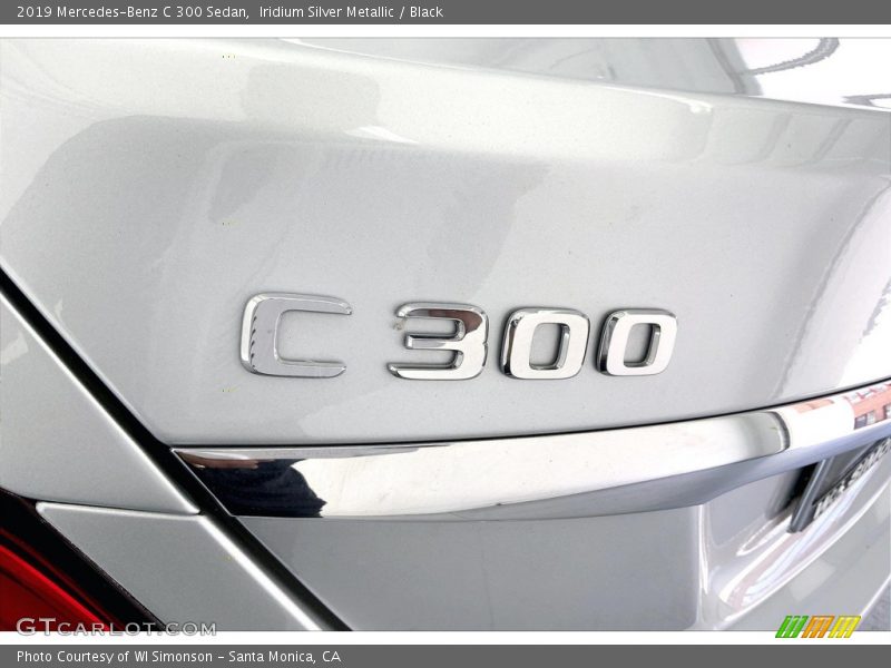 Iridium Silver Metallic / Black 2019 Mercedes-Benz C 300 Sedan