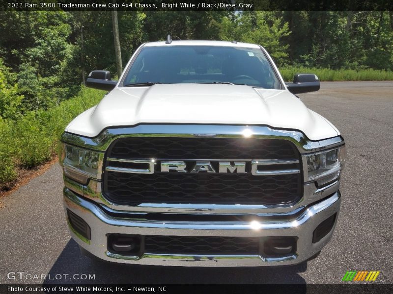 Bright White / Black/Diesel Gray 2022 Ram 3500 Tradesman Crew Cab 4x4 Chassis