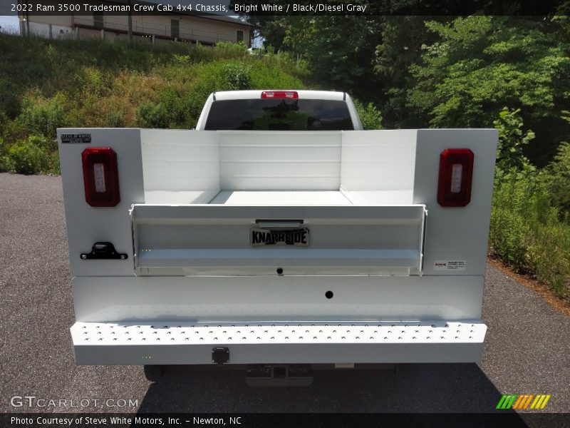 Bright White / Black/Diesel Gray 2022 Ram 3500 Tradesman Crew Cab 4x4 Chassis