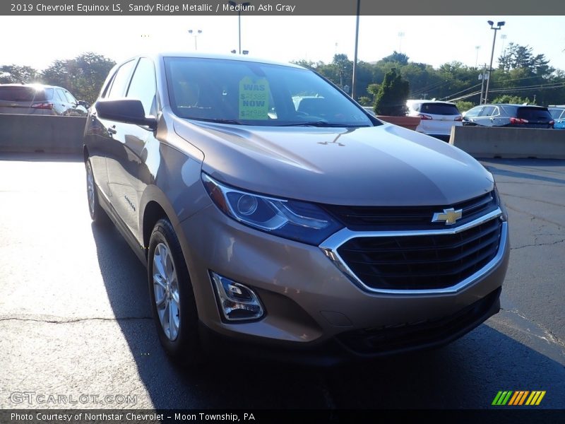 Sandy Ridge Metallic / Medium Ash Gray 2019 Chevrolet Equinox LS
