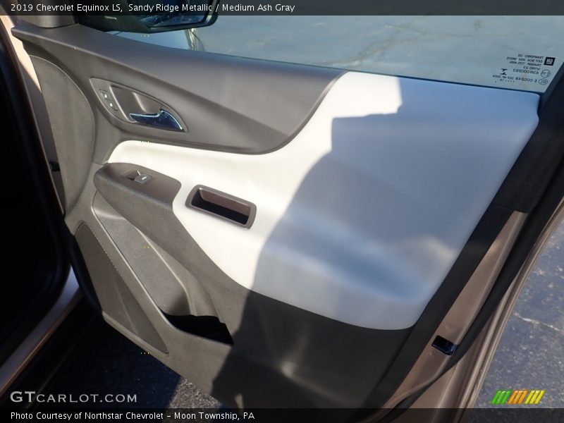 Sandy Ridge Metallic / Medium Ash Gray 2019 Chevrolet Equinox LS