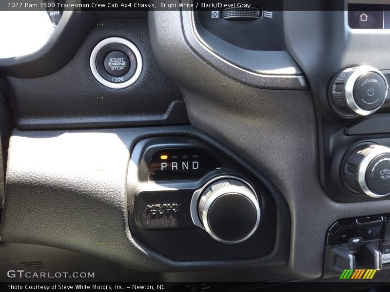 Bright White / Black/Diesel Gray 2022 Ram 3500 Tradesman Crew Cab 4x4 Chassis