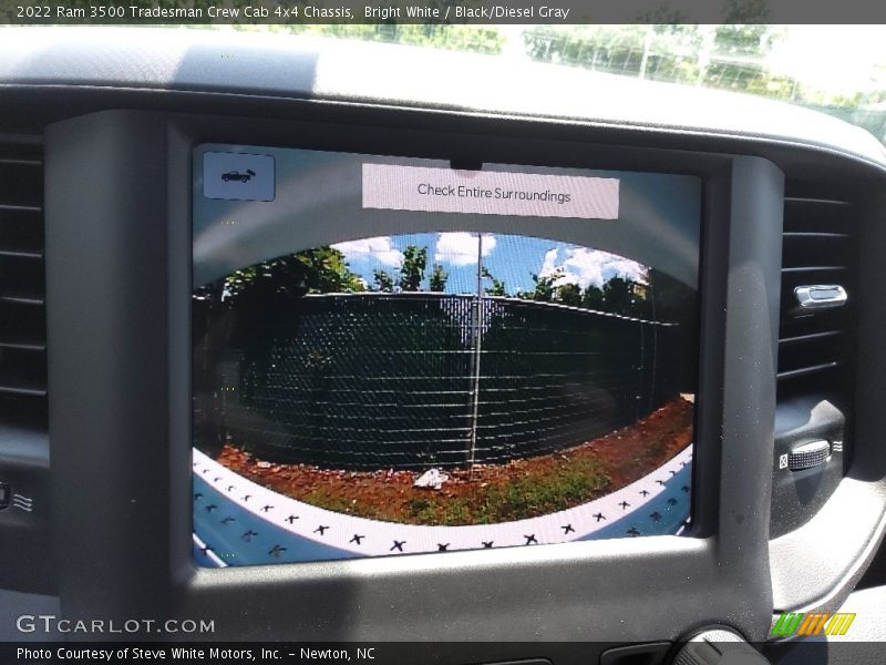 Bright White / Black/Diesel Gray 2022 Ram 3500 Tradesman Crew Cab 4x4 Chassis