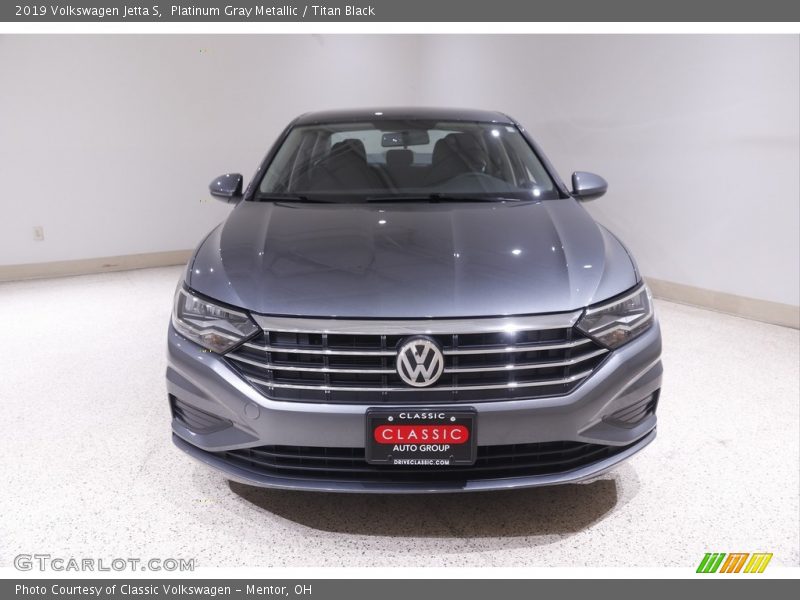 Platinum Gray Metallic / Titan Black 2019 Volkswagen Jetta S