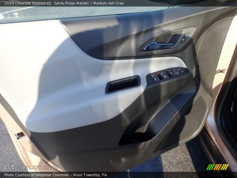Sandy Ridge Metallic / Medium Ash Gray 2019 Chevrolet Equinox LS