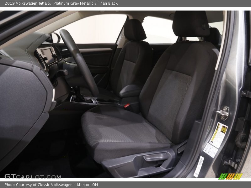 Platinum Gray Metallic / Titan Black 2019 Volkswagen Jetta S