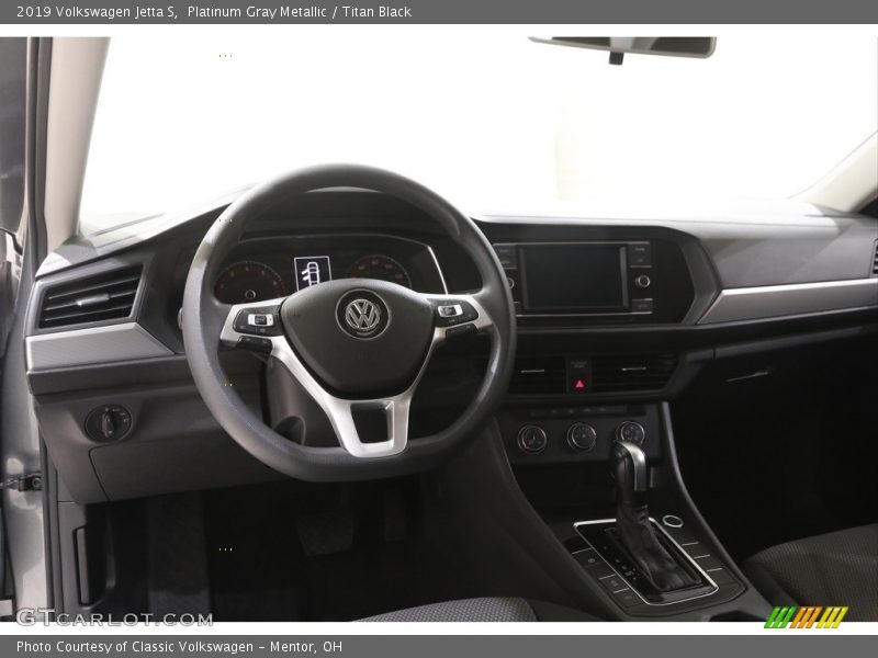 Platinum Gray Metallic / Titan Black 2019 Volkswagen Jetta S