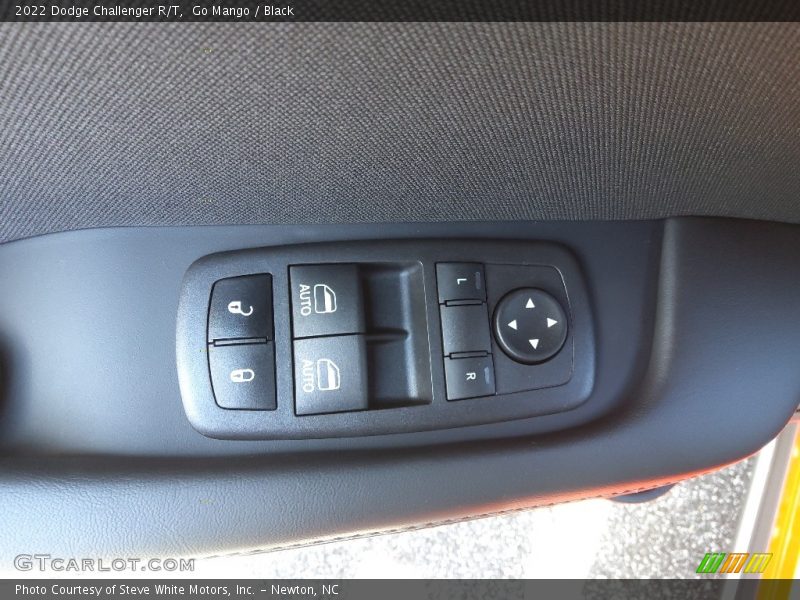 Go Mango / Black 2022 Dodge Challenger R/T