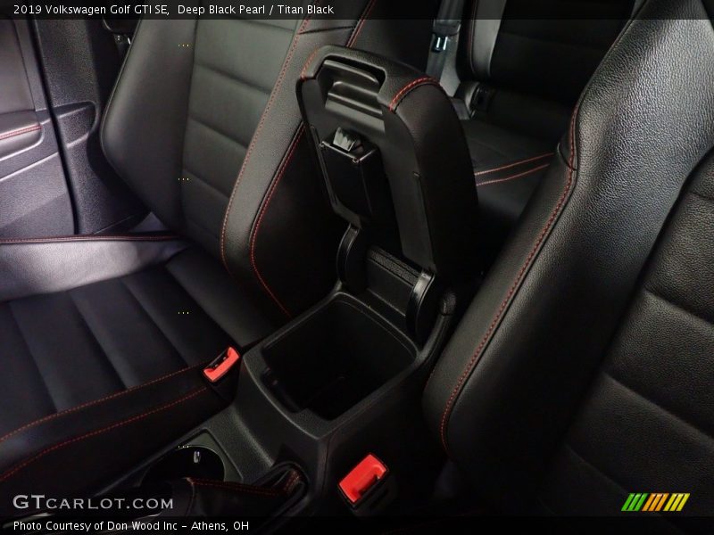 Deep Black Pearl / Titan Black 2019 Volkswagen Golf GTI SE