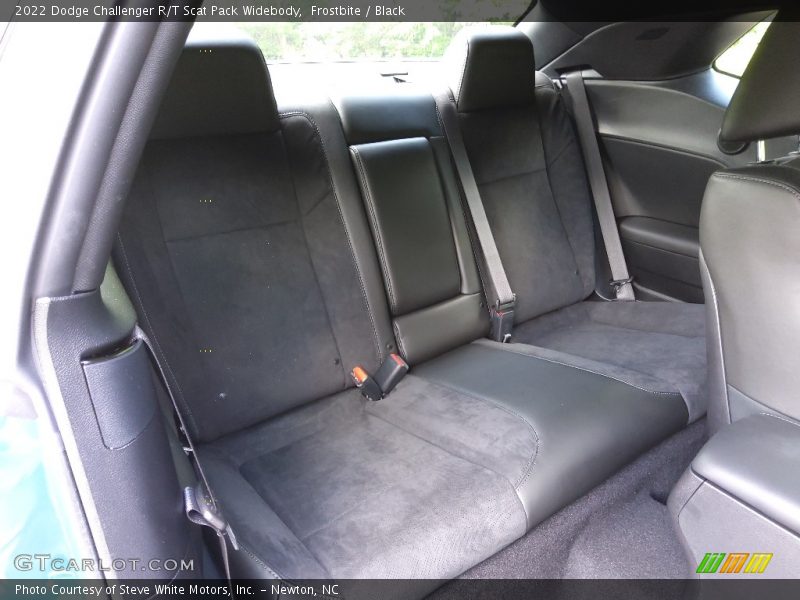 Frostbite / Black 2022 Dodge Challenger R/T Scat Pack Widebody