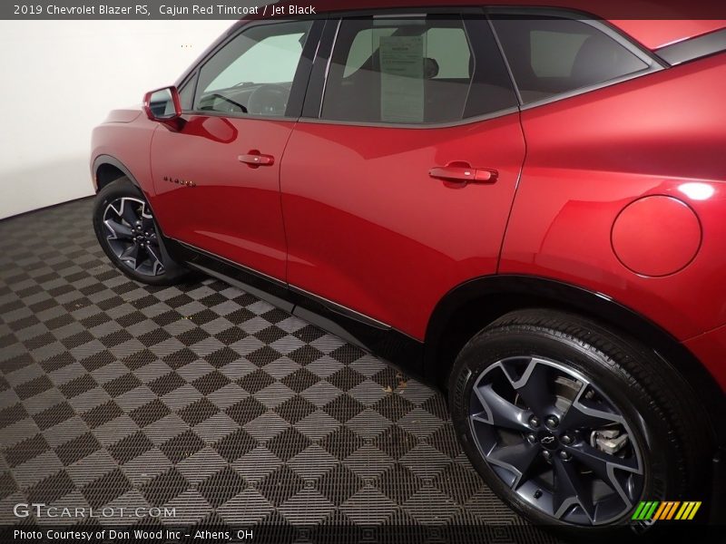 Cajun Red Tintcoat / Jet Black 2019 Chevrolet Blazer RS