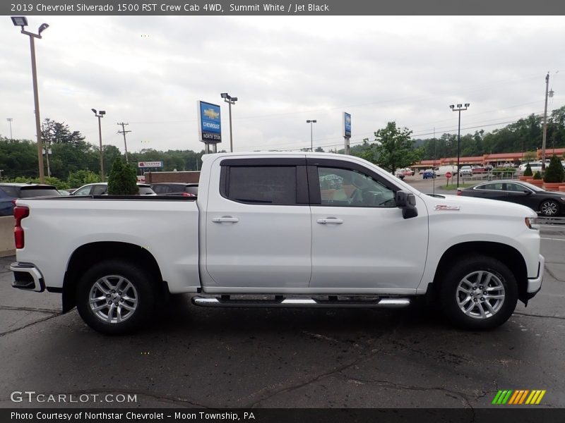 Summit White / Jet Black 2019 Chevrolet Silverado 1500 RST Crew Cab 4WD