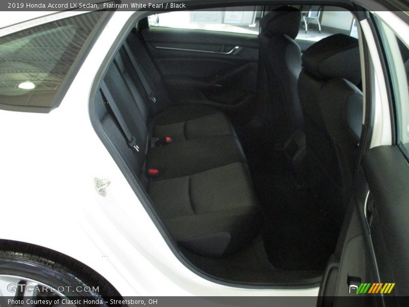 Platinum White Pearl / Black 2019 Honda Accord LX Sedan