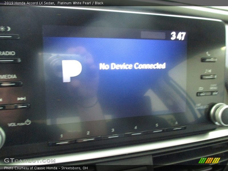 Platinum White Pearl / Black 2019 Honda Accord LX Sedan