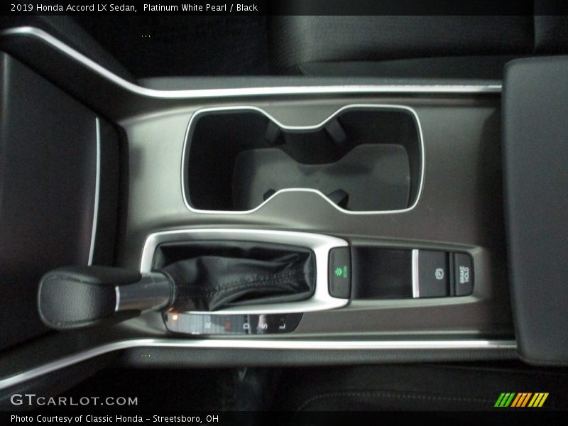 Platinum White Pearl / Black 2019 Honda Accord LX Sedan