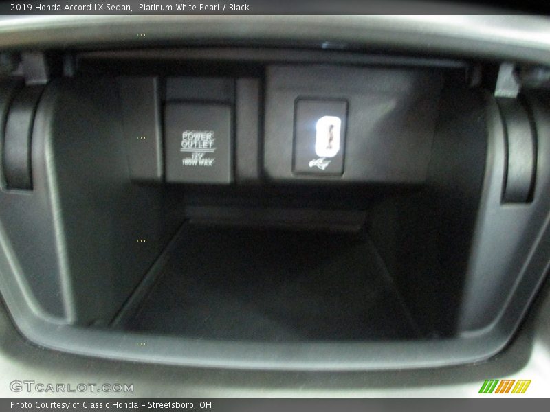 Platinum White Pearl / Black 2019 Honda Accord LX Sedan