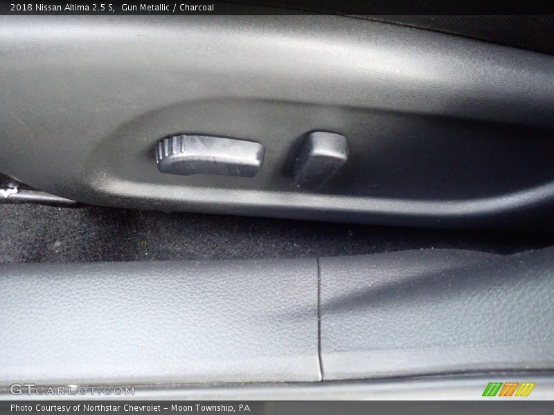 Gun Metallic / Charcoal 2018 Nissan Altima 2.5 S