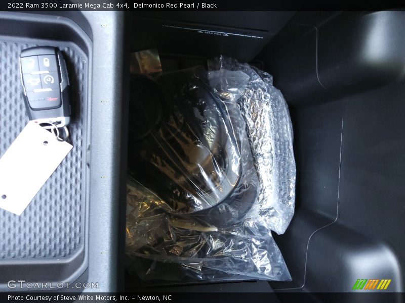 Delmonico Red Pearl / Black 2022 Ram 3500 Laramie Mega Cab 4x4