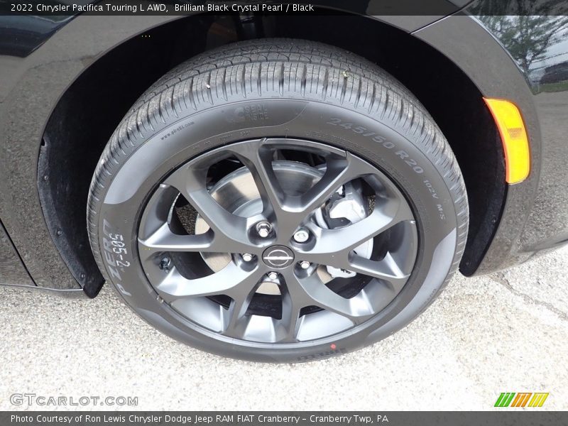 Brilliant Black Crystal Pearl / Black 2022 Chrysler Pacifica Touring L AWD