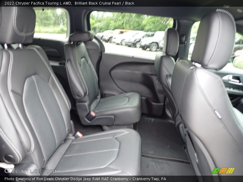 Brilliant Black Crystal Pearl / Black 2022 Chrysler Pacifica Touring L AWD
