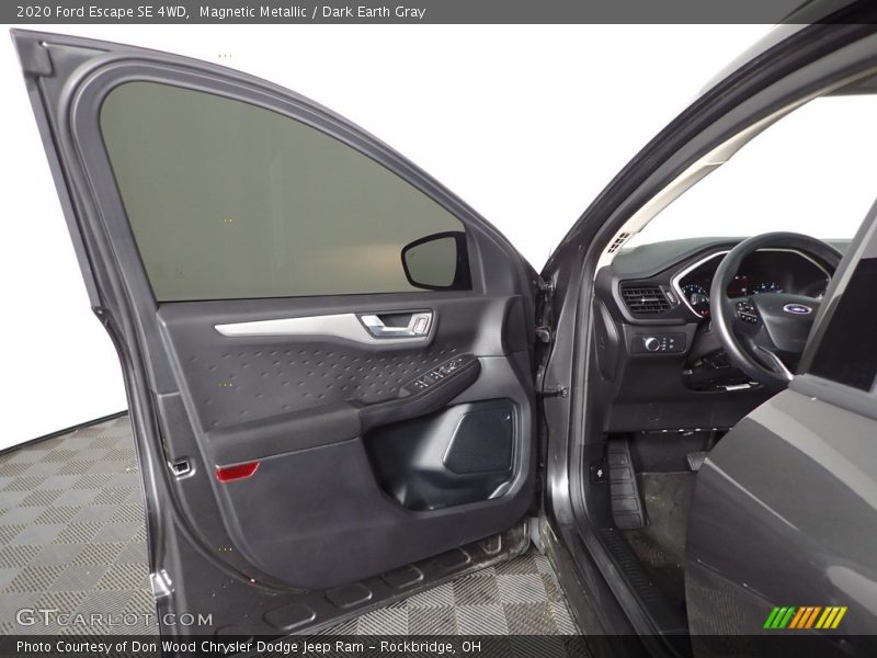 Magnetic Metallic / Dark Earth Gray 2020 Ford Escape SE 4WD