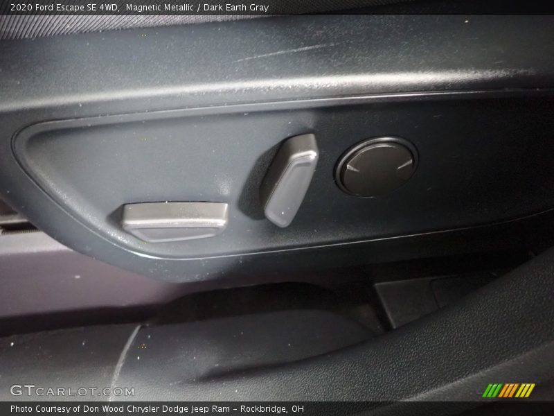 Magnetic Metallic / Dark Earth Gray 2020 Ford Escape SE 4WD