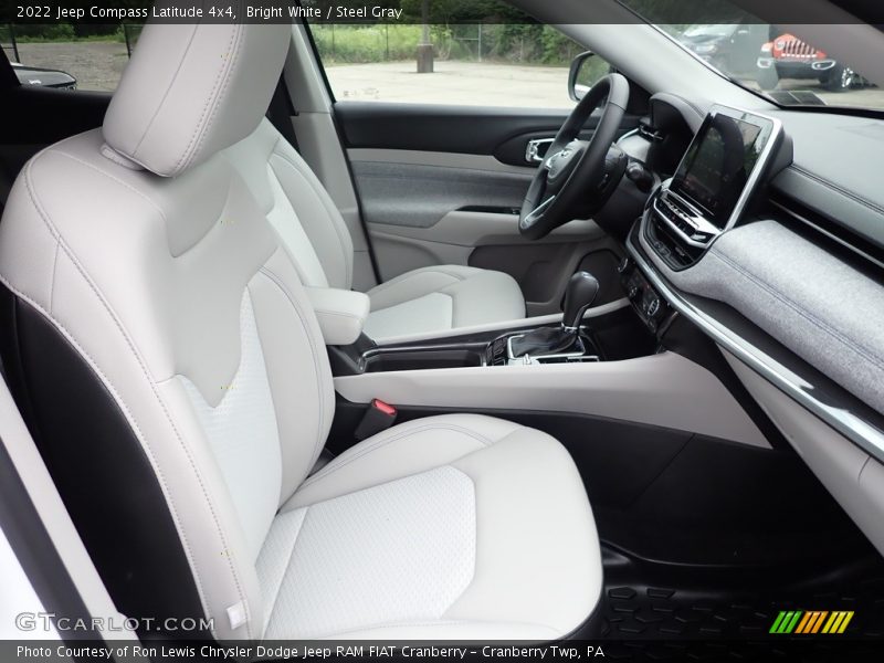 Bright White / Steel Gray 2022 Jeep Compass Latitude 4x4