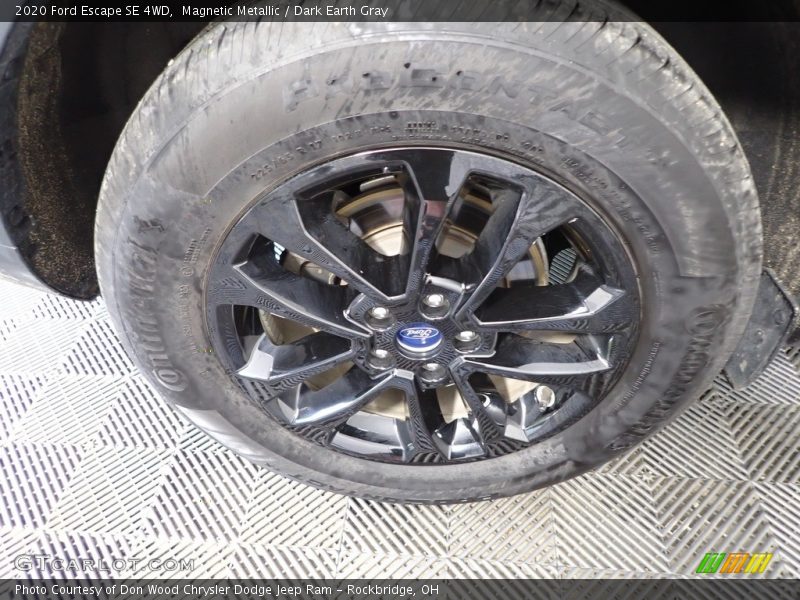 Magnetic Metallic / Dark Earth Gray 2020 Ford Escape SE 4WD
