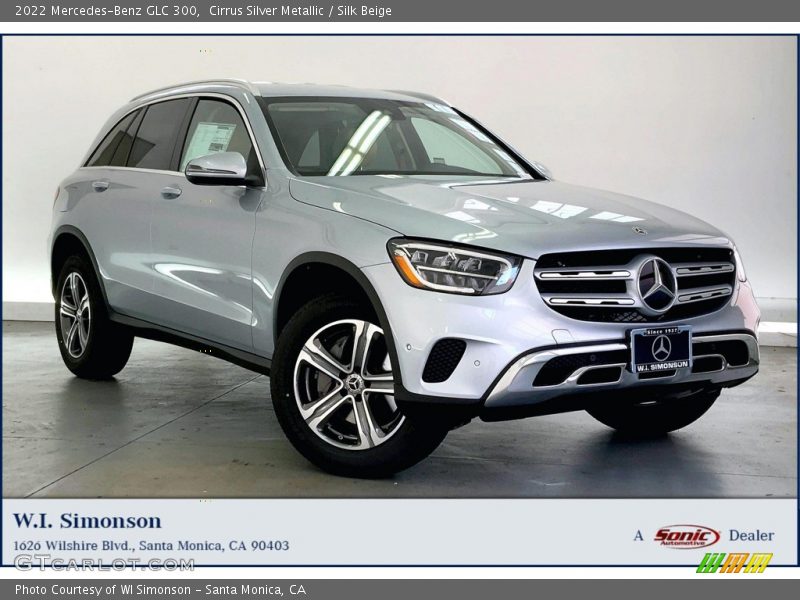 Cirrus Silver Metallic / Silk Beige 2022 Mercedes-Benz GLC 300