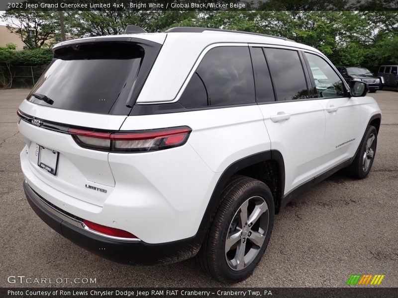 Bright White / Global Black/Wicker Beige 2022 Jeep Grand Cherokee Limited 4x4