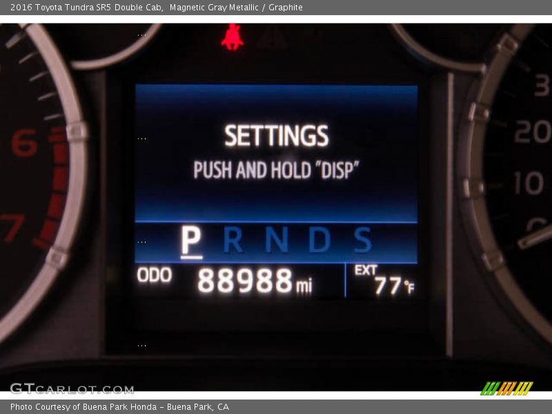 Magnetic Gray Metallic / Graphite 2016 Toyota Tundra SR5 Double Cab