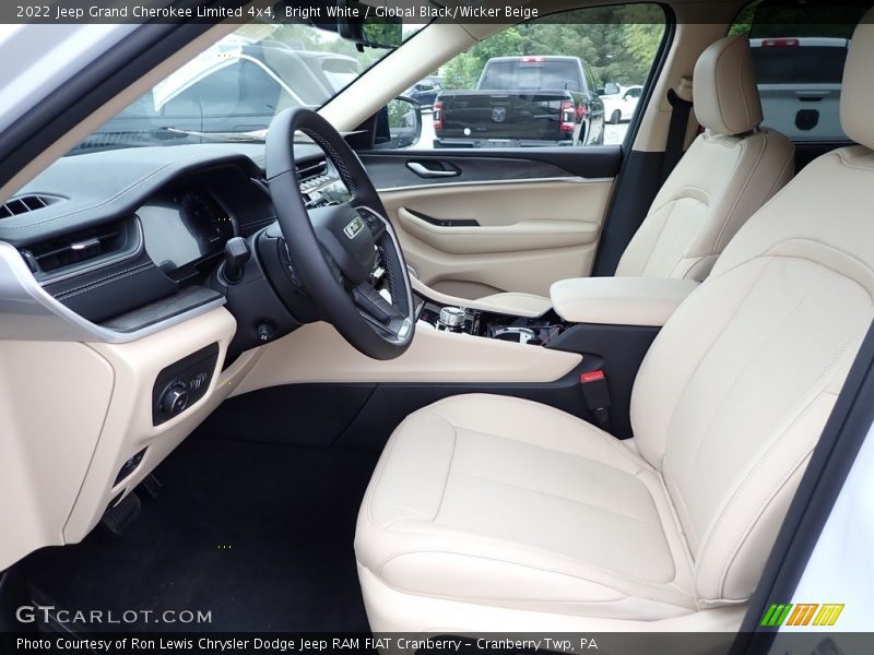 Bright White / Global Black/Wicker Beige 2022 Jeep Grand Cherokee Limited 4x4