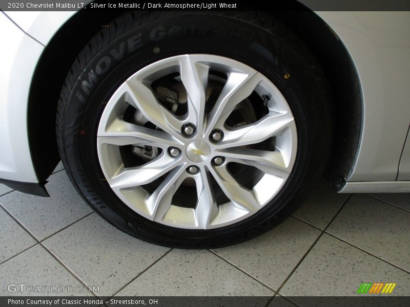 Silver Ice Metallic / Dark Atmosphere/Light Wheat 2020 Chevrolet Malibu LT