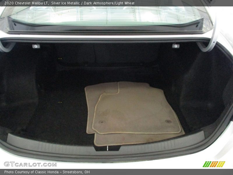 Silver Ice Metallic / Dark Atmosphere/Light Wheat 2020 Chevrolet Malibu LT