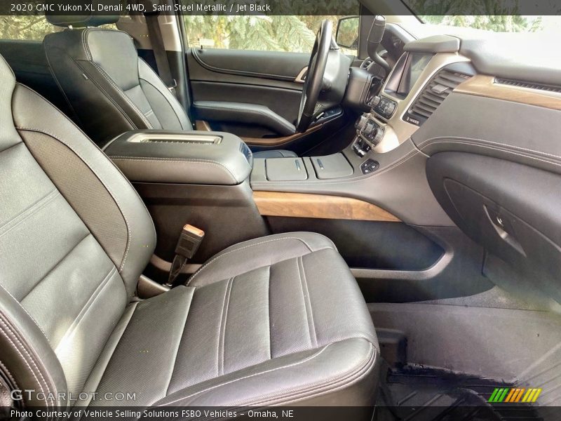 Front Seat of 2020 Yukon XL Denali 4WD