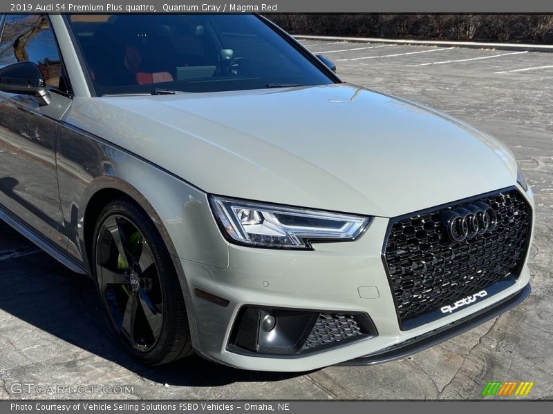 Quantum Gray / Magma Red 2019 Audi S4 Premium Plus quattro