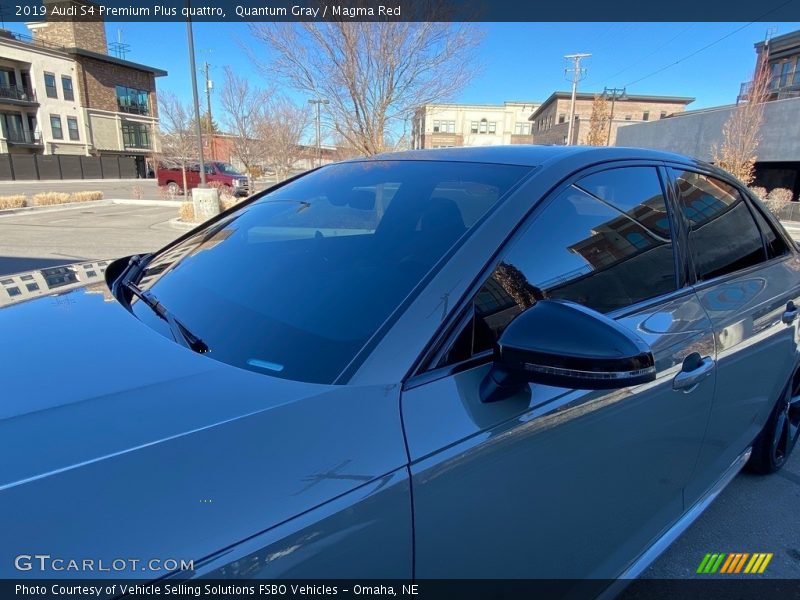 Quantum Gray / Magma Red 2019 Audi S4 Premium Plus quattro