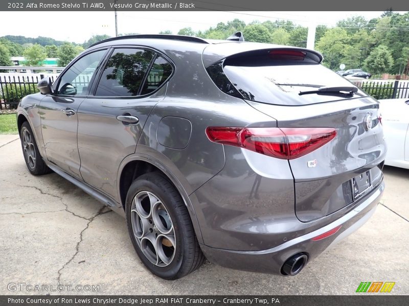 Vesuvio Gray Metallic / Black 2022 Alfa Romeo Stelvio Ti AWD