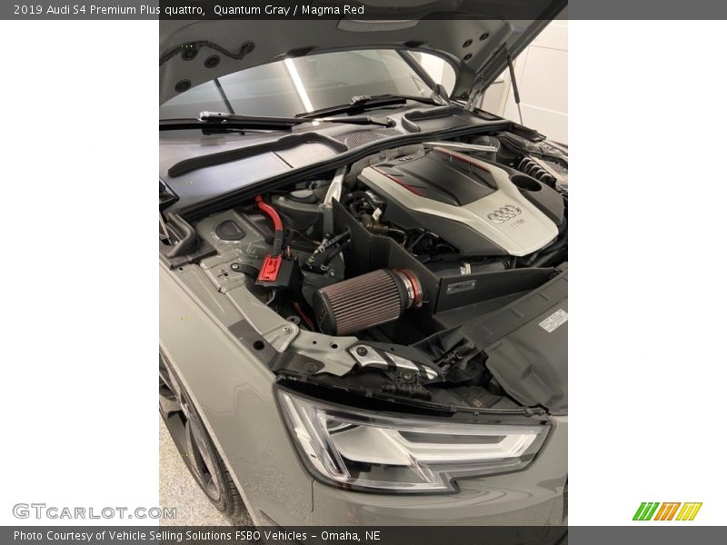 Quantum Gray / Magma Red 2019 Audi S4 Premium Plus quattro