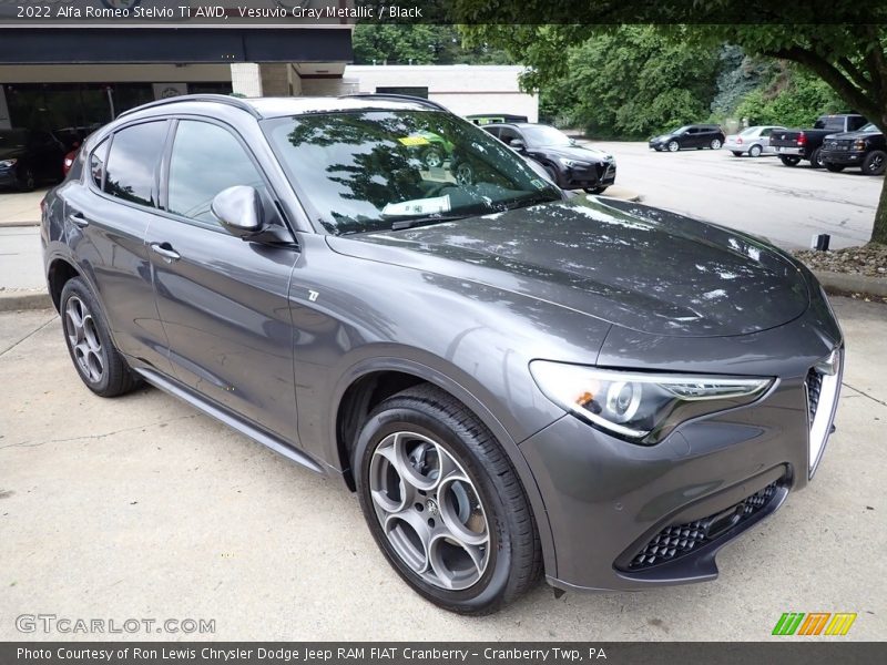 Vesuvio Gray Metallic / Black 2022 Alfa Romeo Stelvio Ti AWD