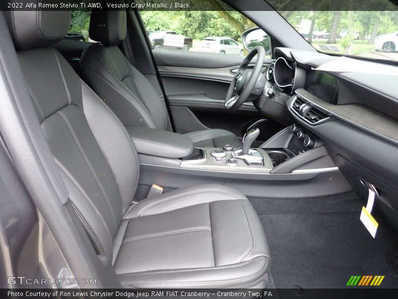 Vesuvio Gray Metallic / Black 2022 Alfa Romeo Stelvio Ti AWD