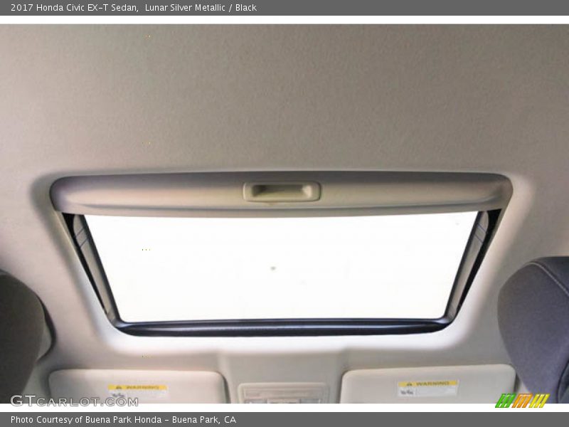 Lunar Silver Metallic / Black 2017 Honda Civic EX-T Sedan