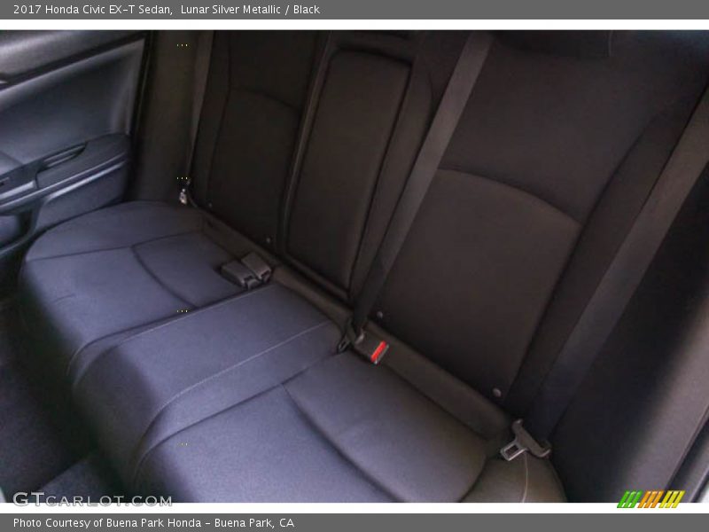 Lunar Silver Metallic / Black 2017 Honda Civic EX-T Sedan