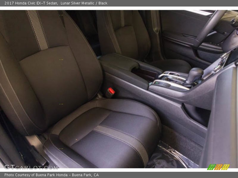 Lunar Silver Metallic / Black 2017 Honda Civic EX-T Sedan