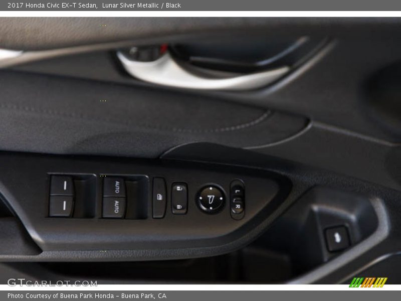 Lunar Silver Metallic / Black 2017 Honda Civic EX-T Sedan