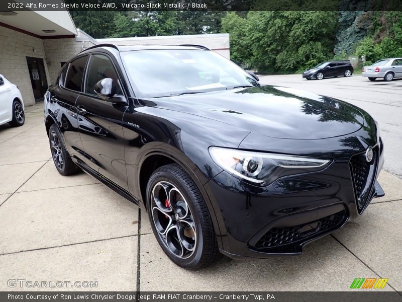 Vulcano Black Metallic / Black 2022 Alfa Romeo Stelvio Veloce AWD