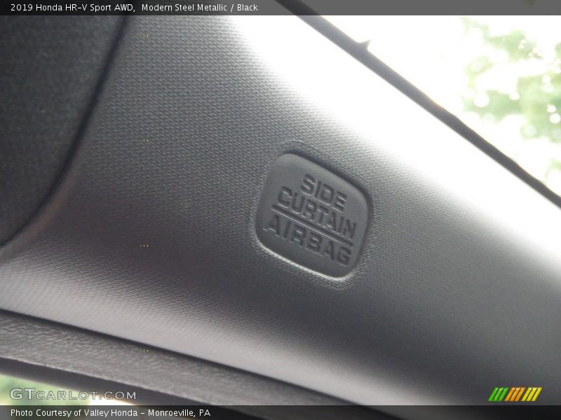 Modern Steel Metallic / Black 2019 Honda HR-V Sport AWD